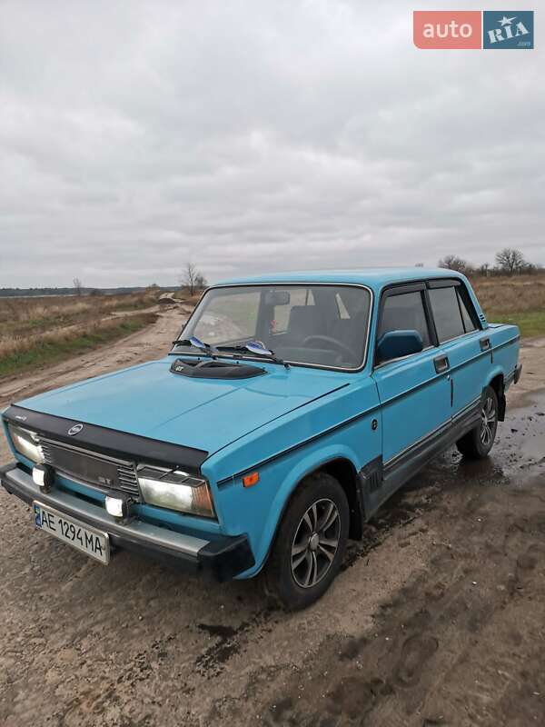 Седан ВАЗ / Lada 2105 1985 в Кам'янському