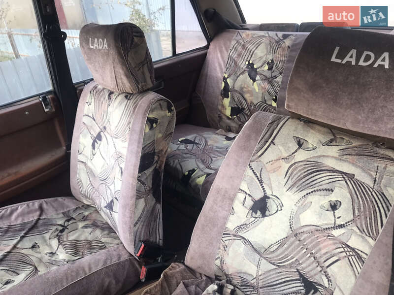 Седан ВАЗ / Lada 2105 1983 в Кам'янець-Подільському