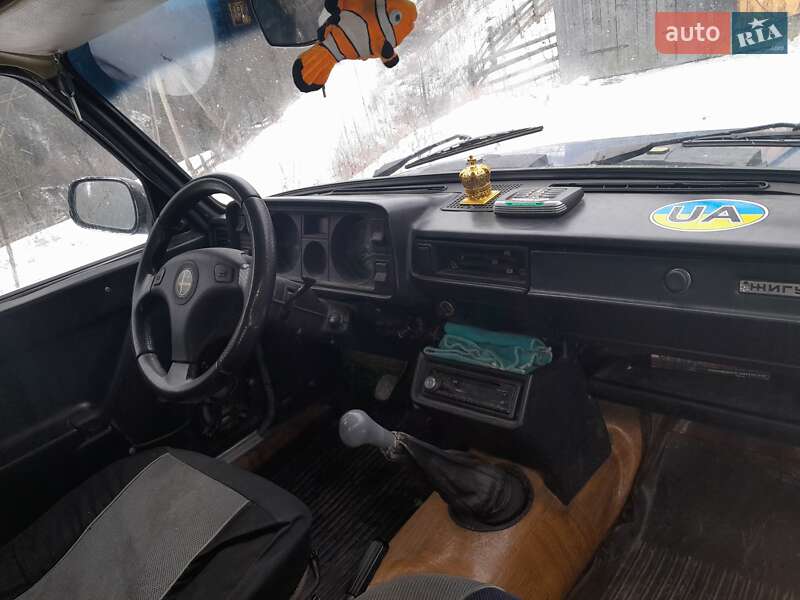 Седан ВАЗ / Lada 2105 1991 в Верховине
