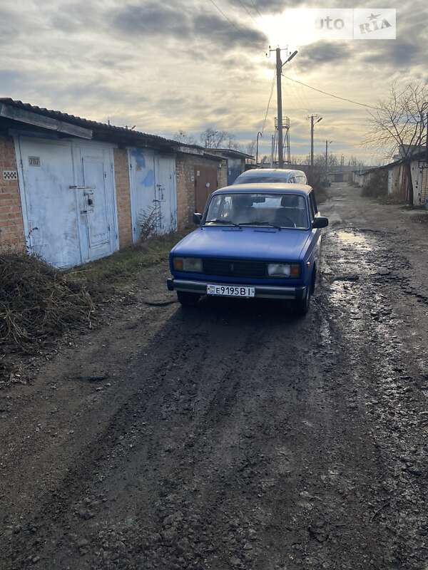 Седан ВАЗ / Lada 2105 1989 в Виннице