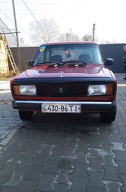 Седан ВАЗ / Lada 2105 1989 в Чернівцях