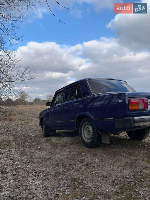 Седан ВАЗ / Lada 2105 1986 в Шишаках