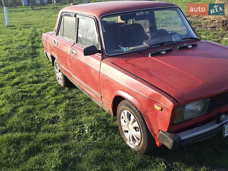 Седан ВАЗ / Lada 2105 1991 в Николаевке