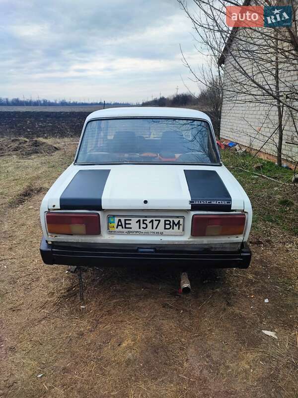 Седан ВАЗ / Lada 2105 1982 в Днепре фото 3 Седан ВАЗ / Lada 2105 1982 в Днепре