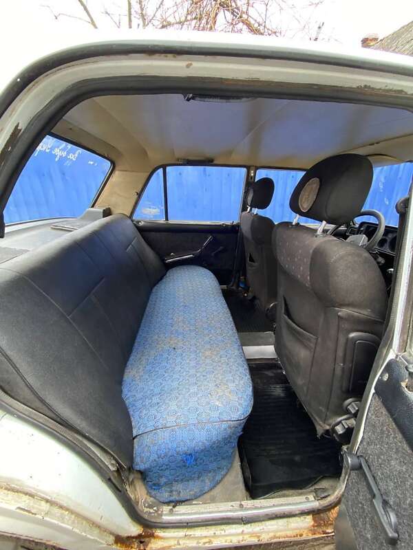 Седан ВАЗ / Lada 2105 1991 в Пулинах фото 4 Седан ВАЗ / Lada 2105 1991 в Пулинах