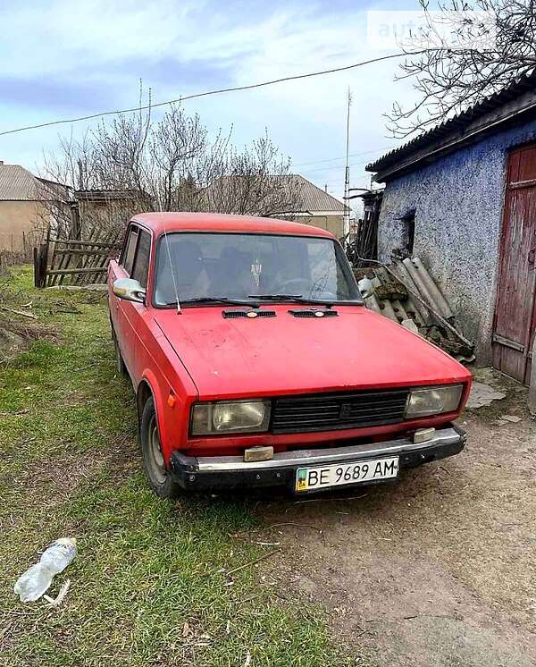 Седан ВАЗ / Lada 2105 1987 в Вознесенске
