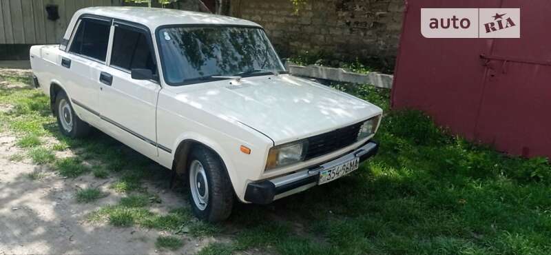 Седан ВАЗ / Lada 2105 1989 в Новоукраинке