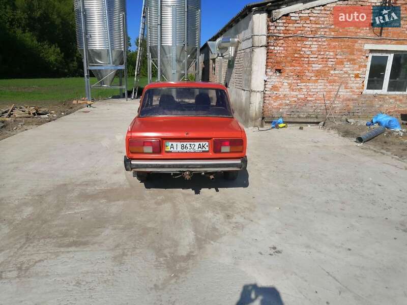 Седан ВАЗ / Lada 2105 1989 в Жашківу