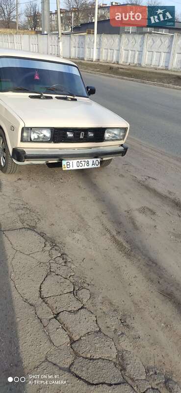 Седан ВАЗ / Lada 2105 1988 в Полтаві