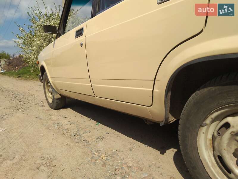 Седан ВАЗ / Lada 2105 1991 в Александрие