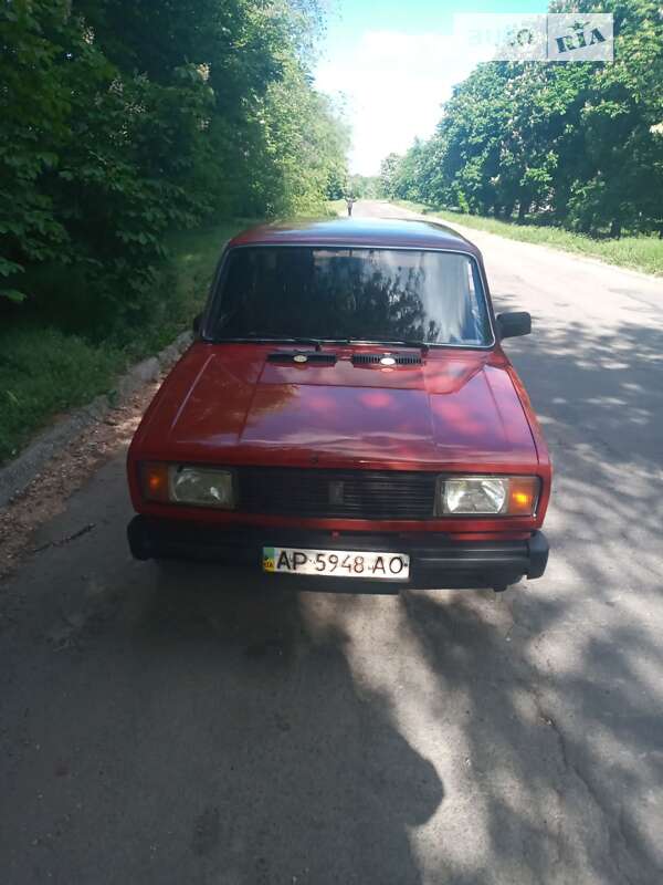 Седан ВАЗ / Lada 2105 1982 в Вільнянську