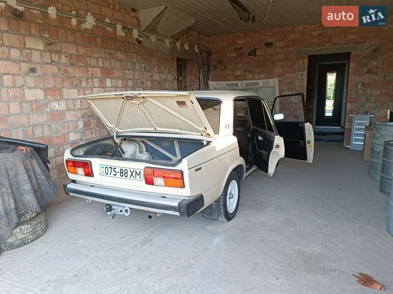 Седан ВАЗ / Lada 2105 1987 в Черновцах фото 5 Седан ВАЗ / Lada 2105 1987 в Черновцах