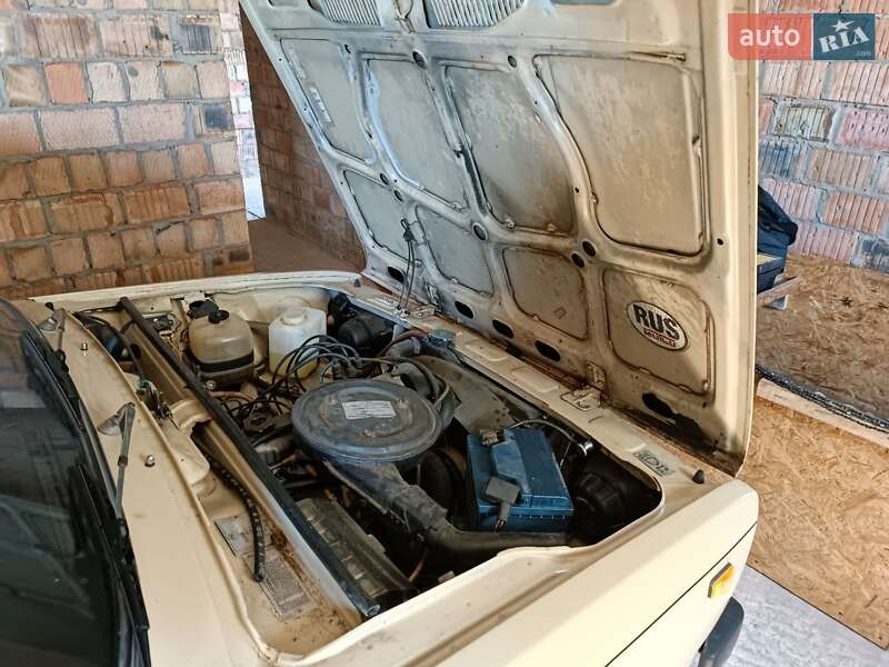 Седан ВАЗ / Lada 2105 1987 в Черновцах фото 11 Седан ВАЗ / Lada 2105 1987 в Черновцах