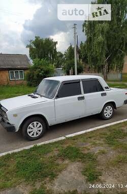 Седан ВАЗ / Lada 2105 1996 в Березані