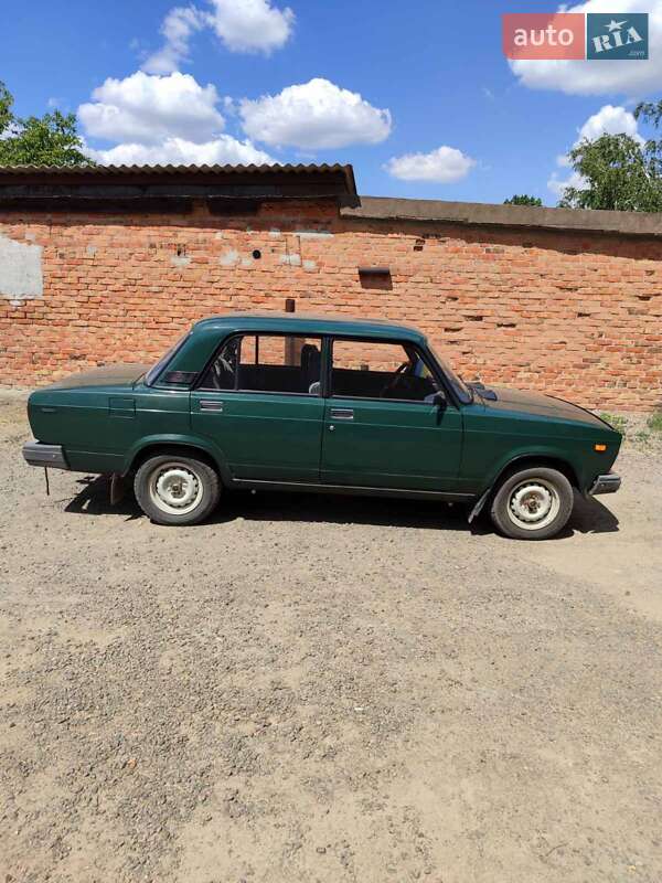 Седан ВАЗ / Lada 2105 1998 в Первомайске фото 5 Седан ВАЗ / Lada 2105 1998 в Первомайске