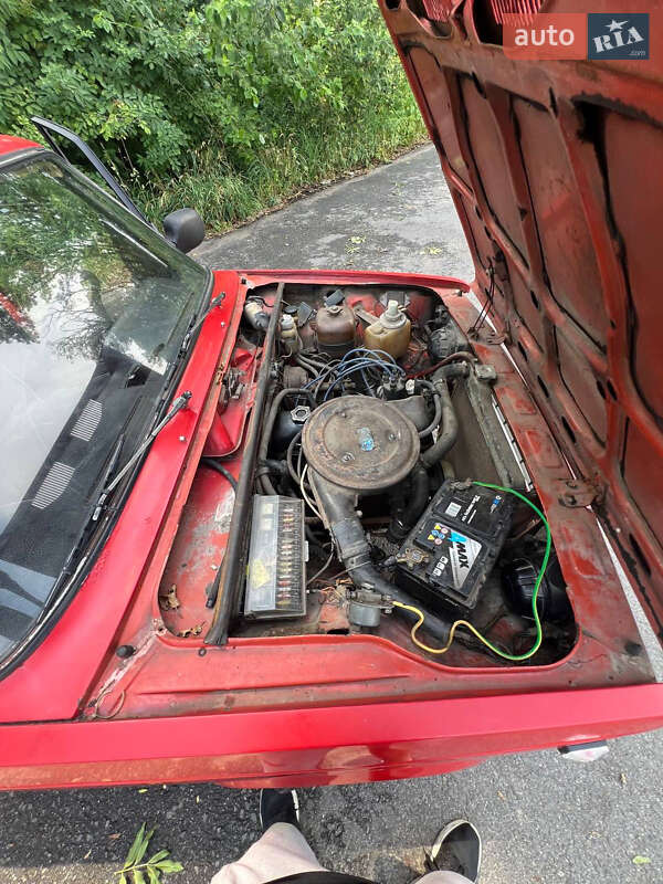 Седан ВАЗ / Lada 2105 1982 в Львові