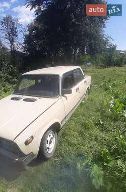 Седан ВАЗ / Lada 2105 1995 в Букачевцах