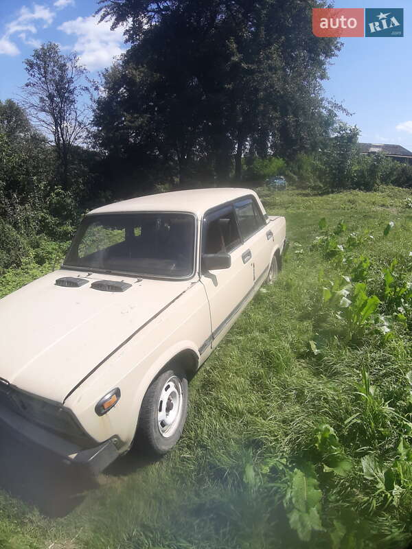 Седан ВАЗ / Lada 2105 1995 в Букачевцах