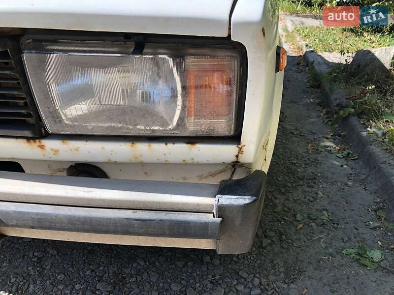 Седан ВАЗ / Lada 2105 1990 в Днепре