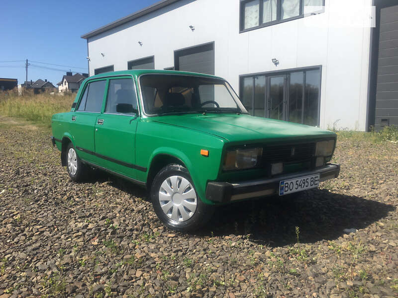 Седан ВАЗ / Lada 2105 1984 в Тернополе