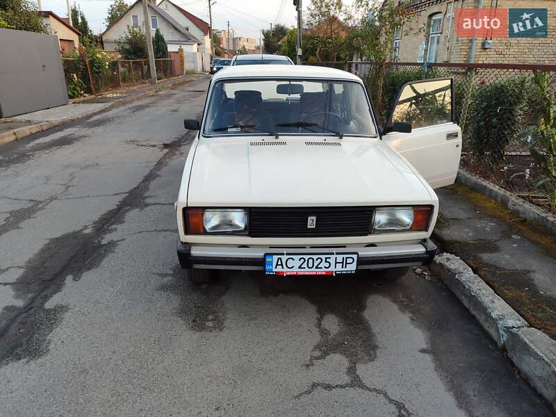 Седан ВАЗ / Lada 2105 1992 в Луцке