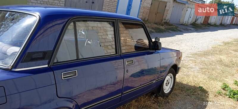 Седан ВАЗ / Lada 2105 1997 в Харкові