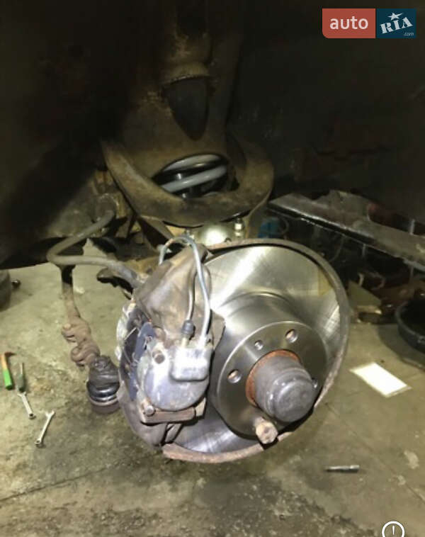 Седан ВАЗ / Lada 2105 1982 в Києві