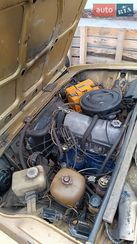 Седан ВАЗ / Lada 2105 1983 в Киеве фото 6 Седан ВАЗ / Lada 2105 1983 в Киеве