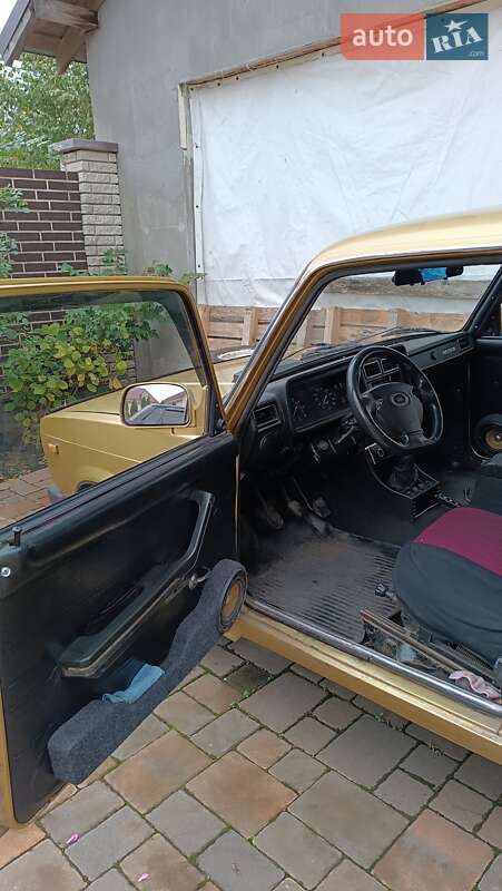 Седан ВАЗ / Lada 2105 1983 в Киеве фото 8 Седан ВАЗ / Lada 2105 1983 в Киеве