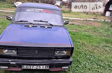 Седан ВАЗ / Lada 2105 1988 в Черновцах