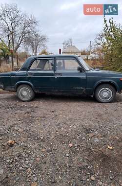 Седан ВАЗ / Lada 2105 1983 в Днепре