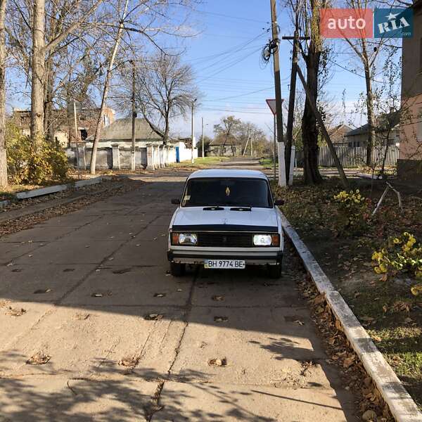 Седан ВАЗ / Lada 2105 2001 в Кілії