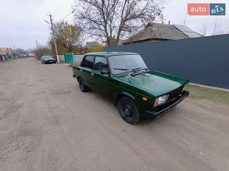 Седан ВАЗ / Lada 2105 1999 в Черкассах фото 4 Седан ВАЗ / Lada 2105 1999 в Черкассах