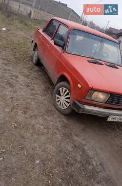 Седан ВАЗ / Lada 2105 1987 в Сарнах