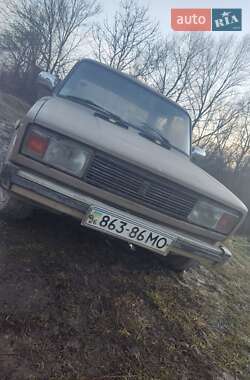 Седан ВАЗ / Lada 2105 1985 в Чернівцях