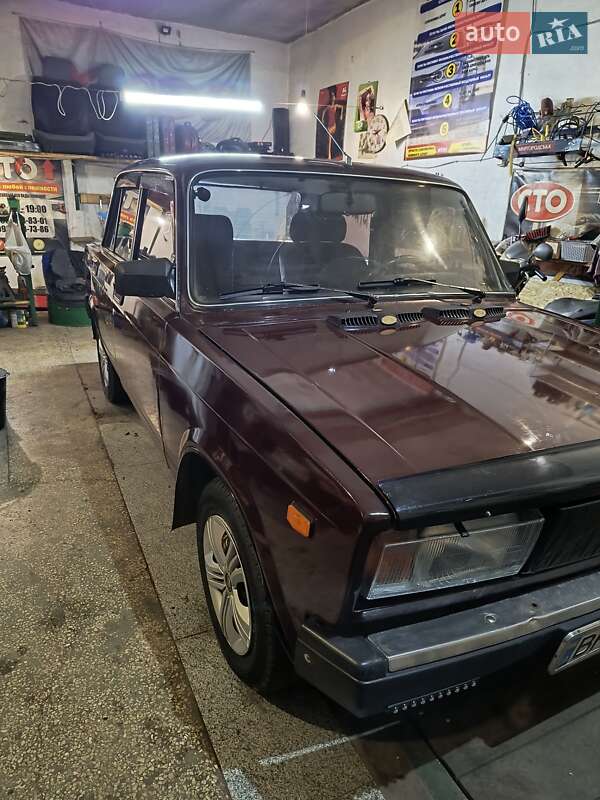 Седан ВАЗ / Lada 2105 1986 в Подольске