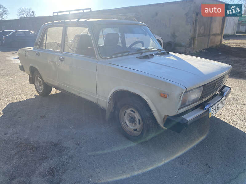 Седан ВАЗ / Lada 2105 1981 в Измаиле