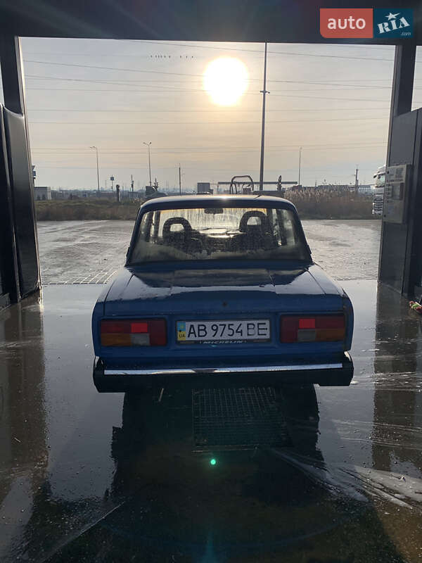 Седан ВАЗ / Lada 2105 1992 в Одессе