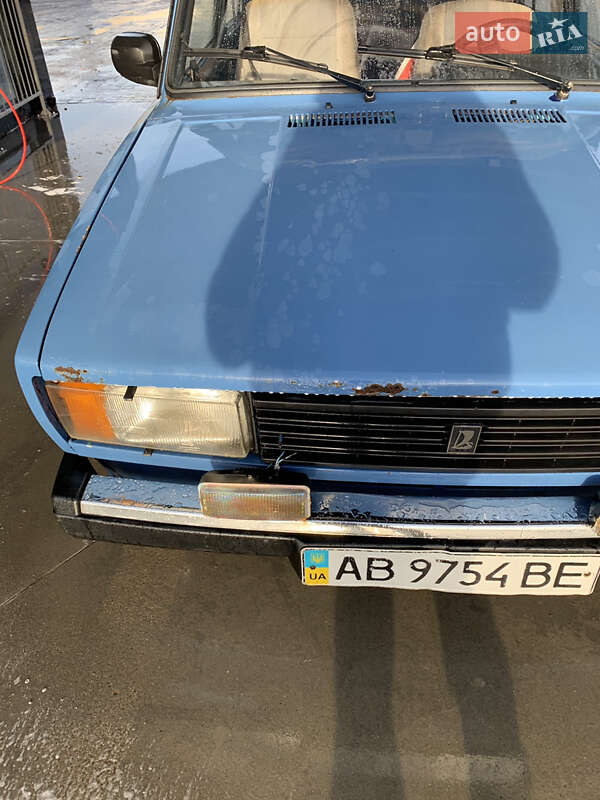 Седан ВАЗ / Lada 2105 1992 в Одессе