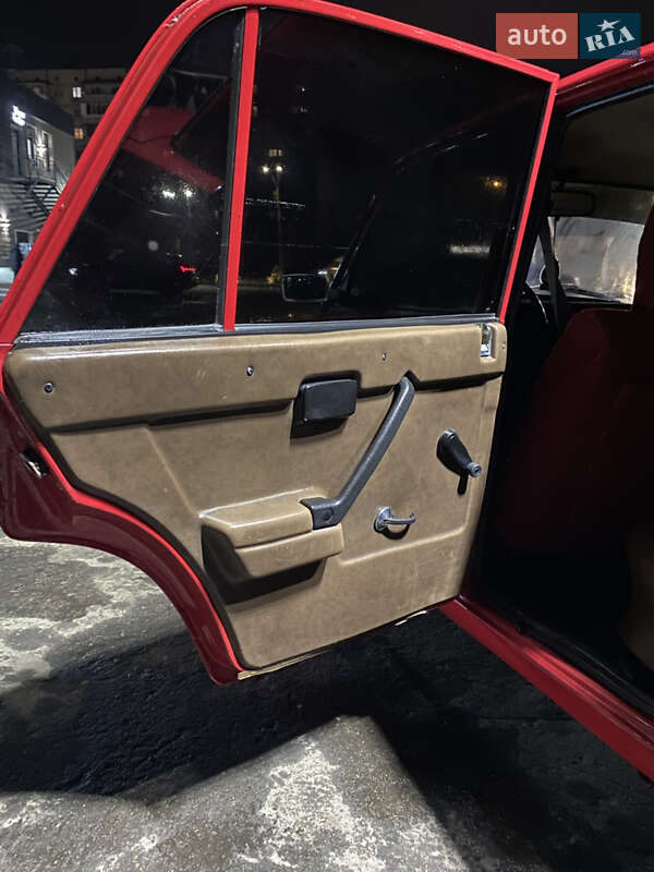 Седан ВАЗ / Lada 2105 1987 в Броварах