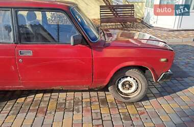 Седан ВАЗ / Lada 2105 1983 в Белой Церкви