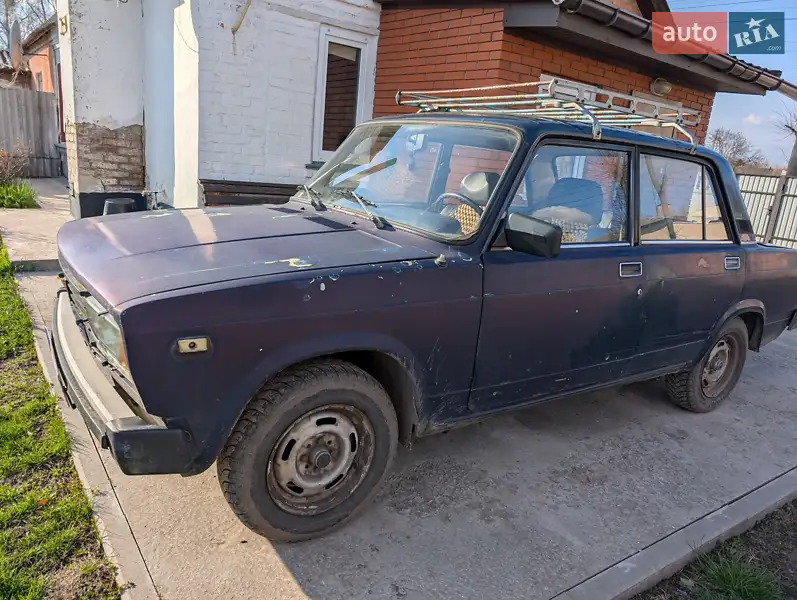Седан ВАЗ 2105 1990 в 