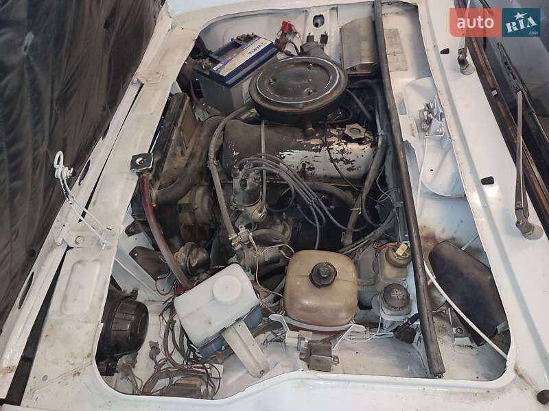 Седан ВАЗ / Lada 2105 1989 в Запоріжжі