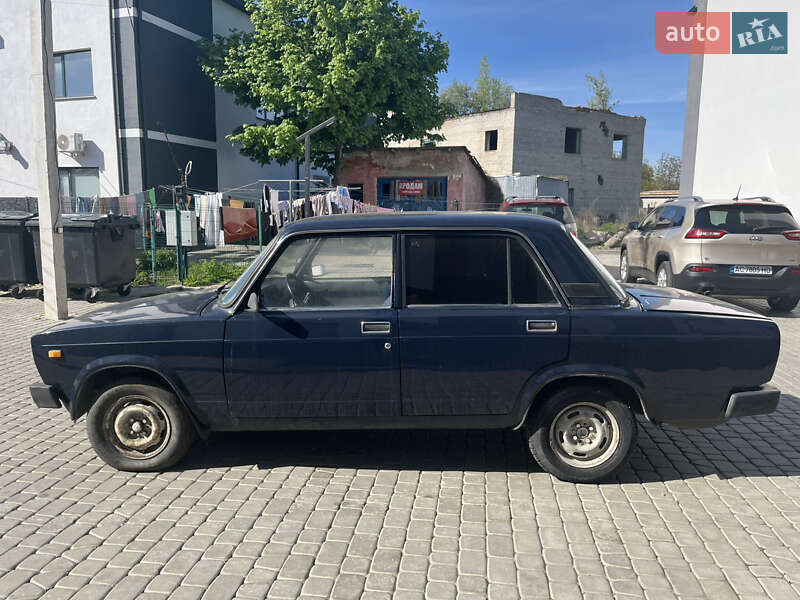 Седан ВАЗ / Lada 2105 1991 в Ковеле