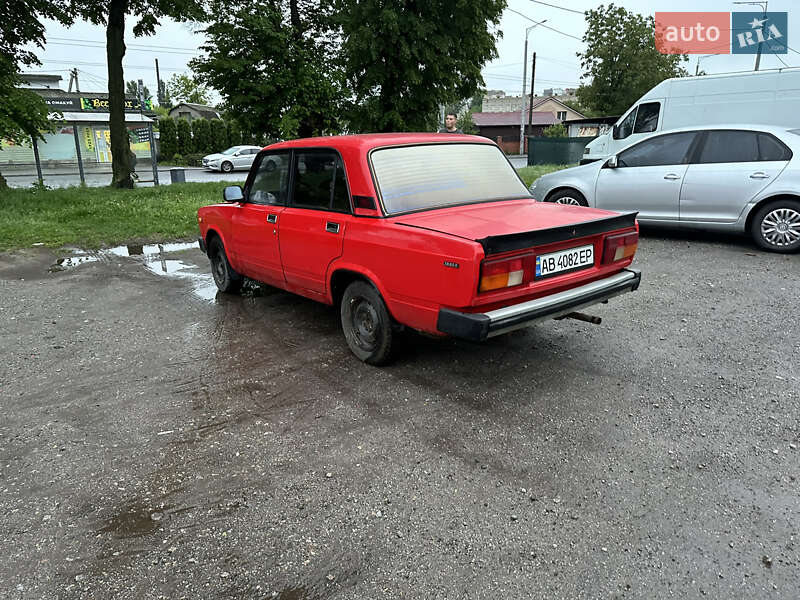Седан ВАЗ / Lada 2105 1992 в Виннице фото 6 Седан ВАЗ / Lada 2105 1992 в Виннице