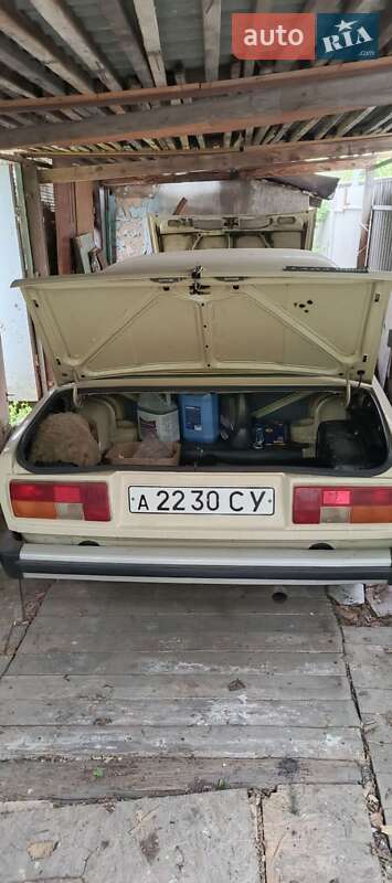 Седан ВАЗ / Lada 2105 1982 в Харкові фото 11 Седан ВАЗ / Lada 2105 1982 в Харкові