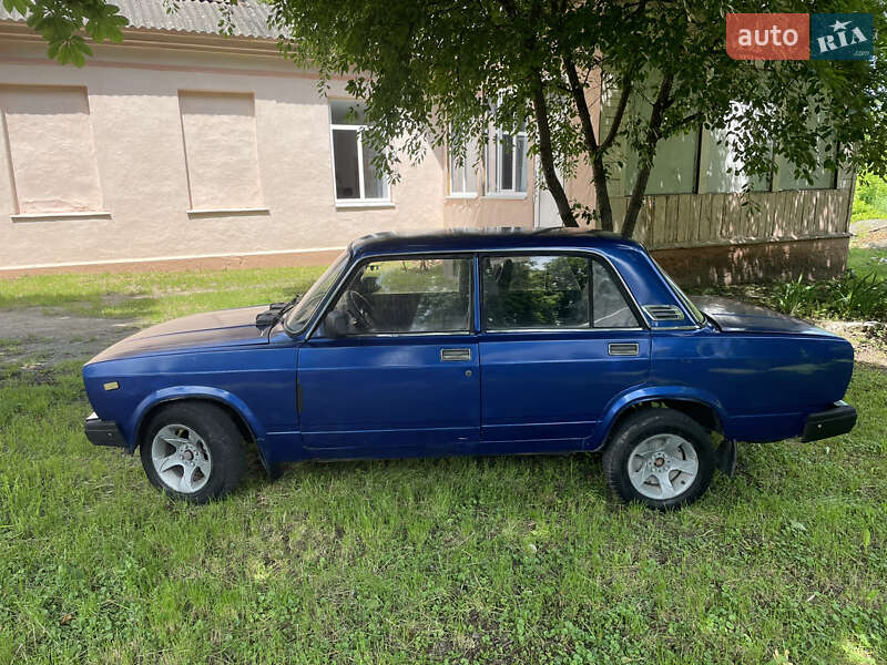 Седан ВАЗ / Lada 2105 1987 в Могилів-Подільському