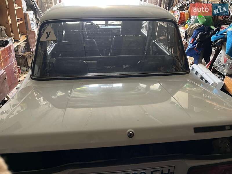 Седан ВАЗ / Lada 2105 1987 в Запорожье