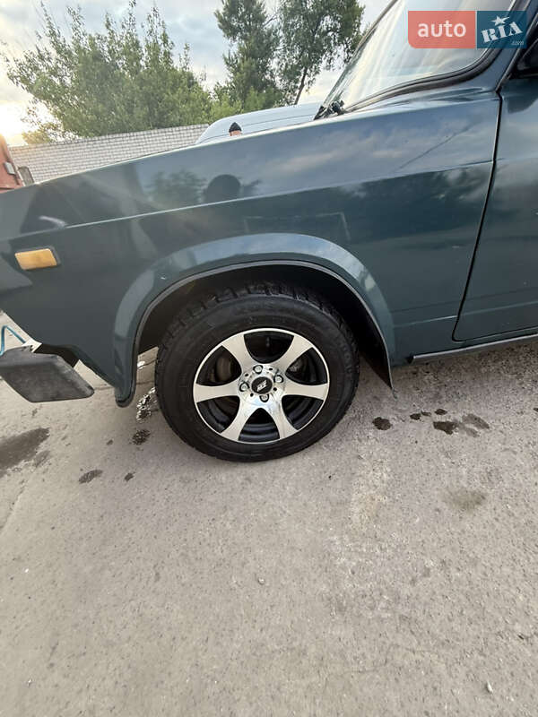 Седан ВАЗ / Lada 2105 1997 в Новомосковске