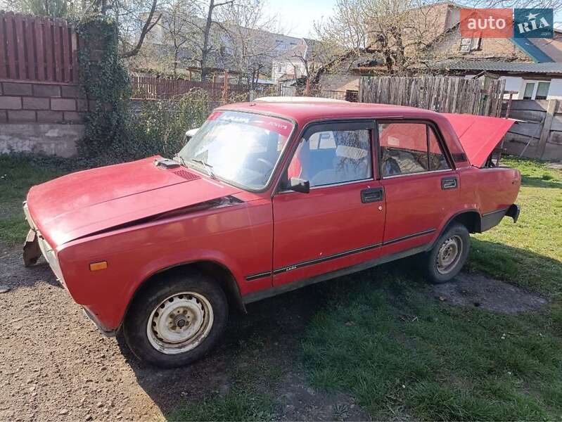 Седан ВАЗ / Lada 2105 1995 в Луцке